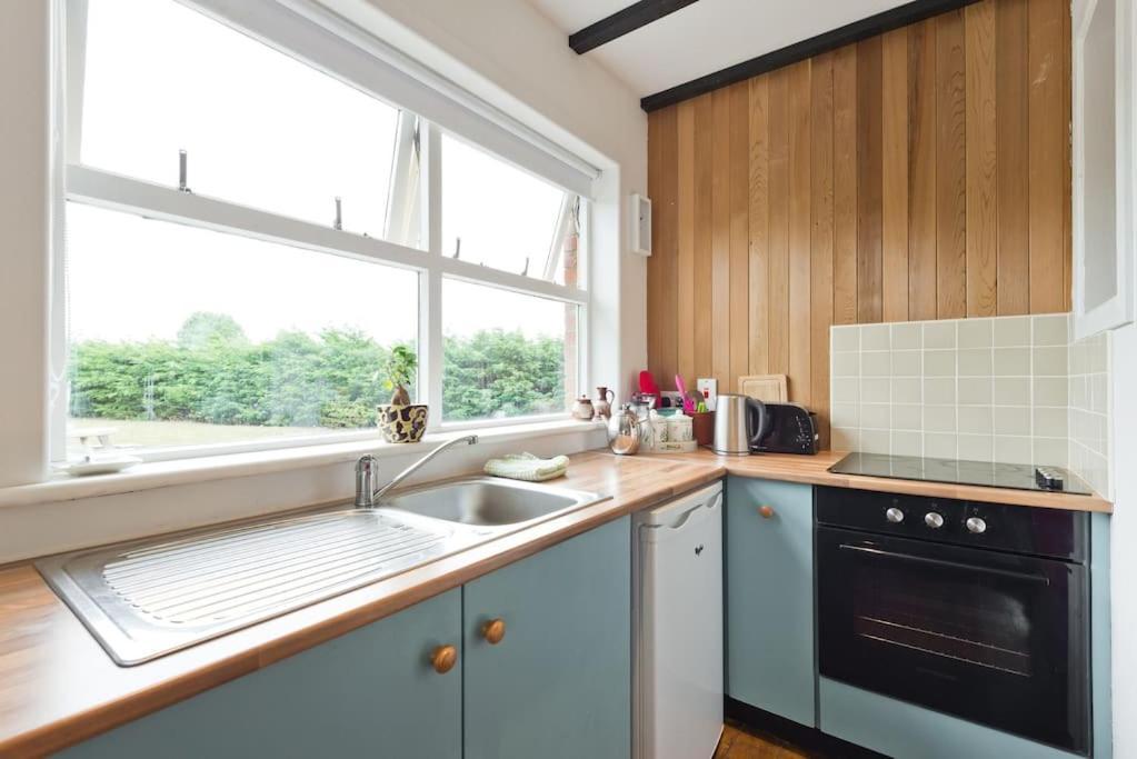 Bed & Breakfast Ash House Calverstown