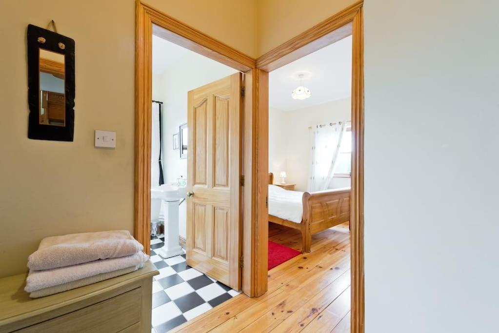 Ash House Bed & Breakfast *