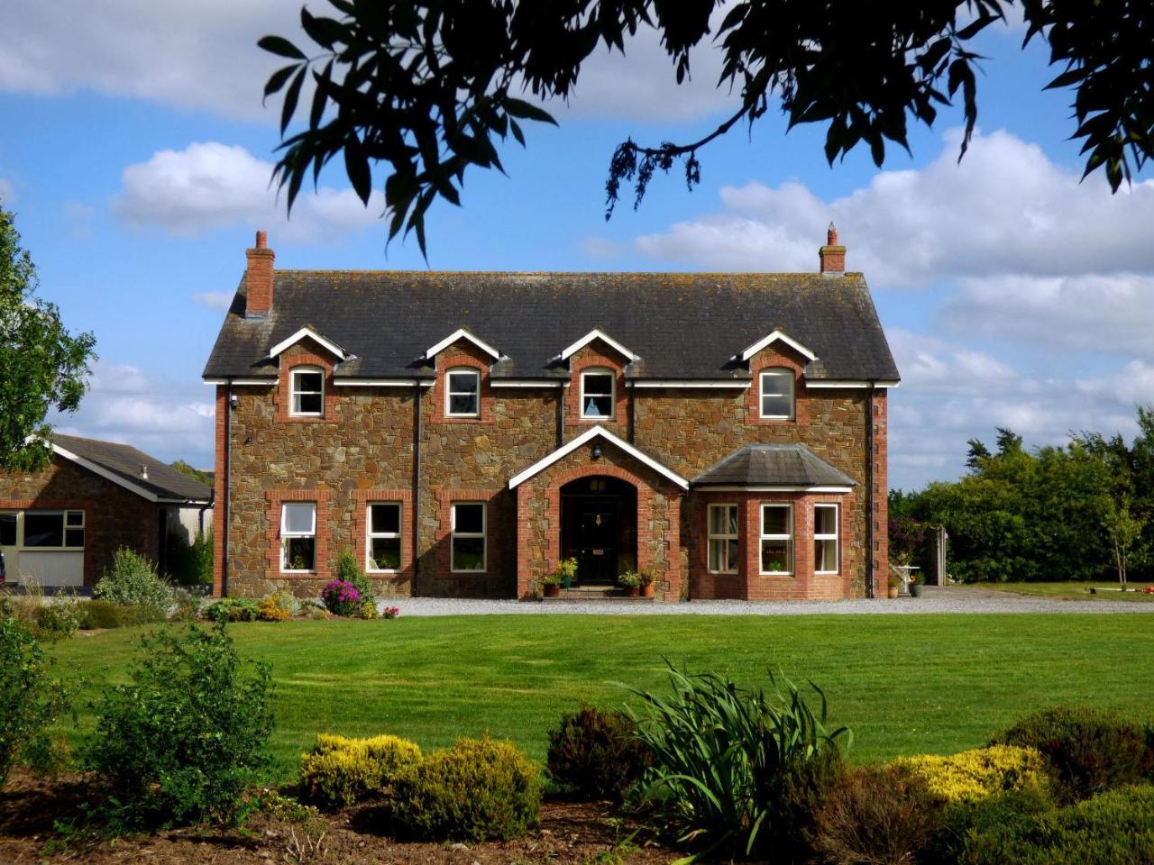 Ash House Bed & Breakfast *